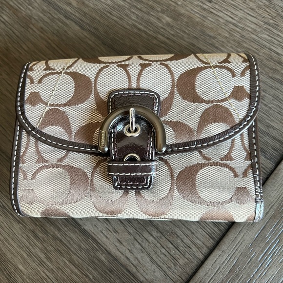 COACH WALLET - Picture 7 of 16